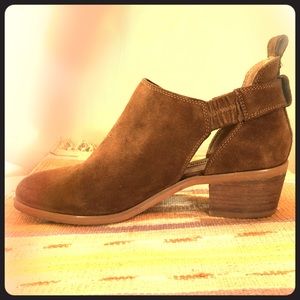 Steve Madden Korbyn Suede Cut-Out Booties